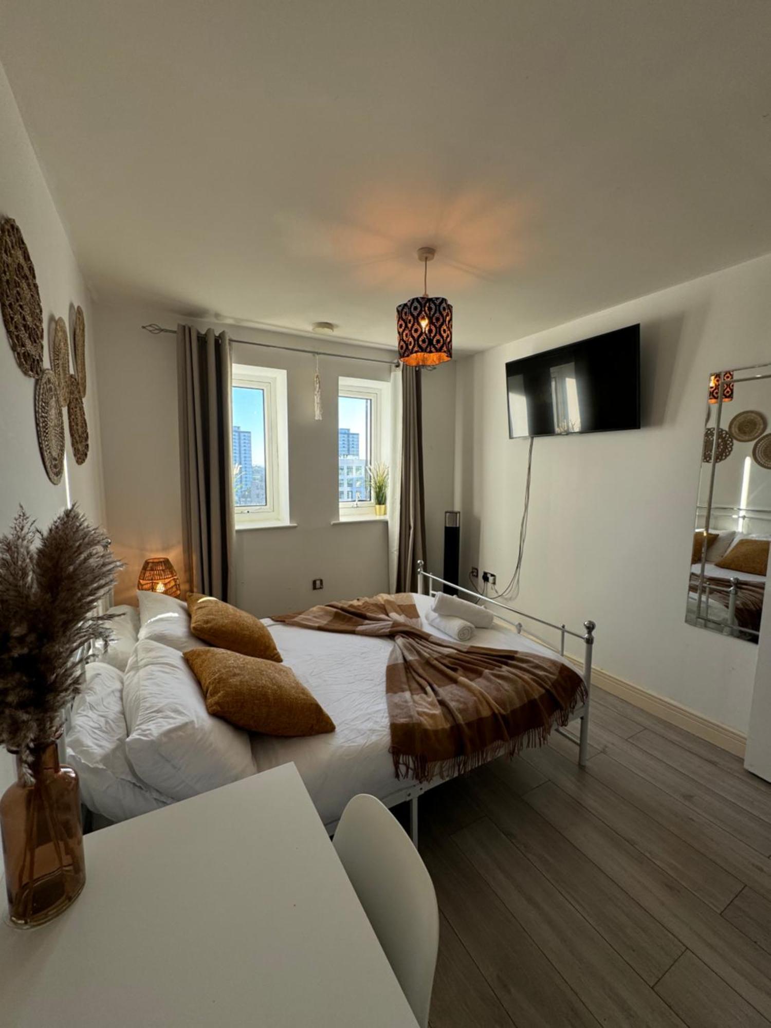 Cozy Flat With Balcony Londres Exterior foto