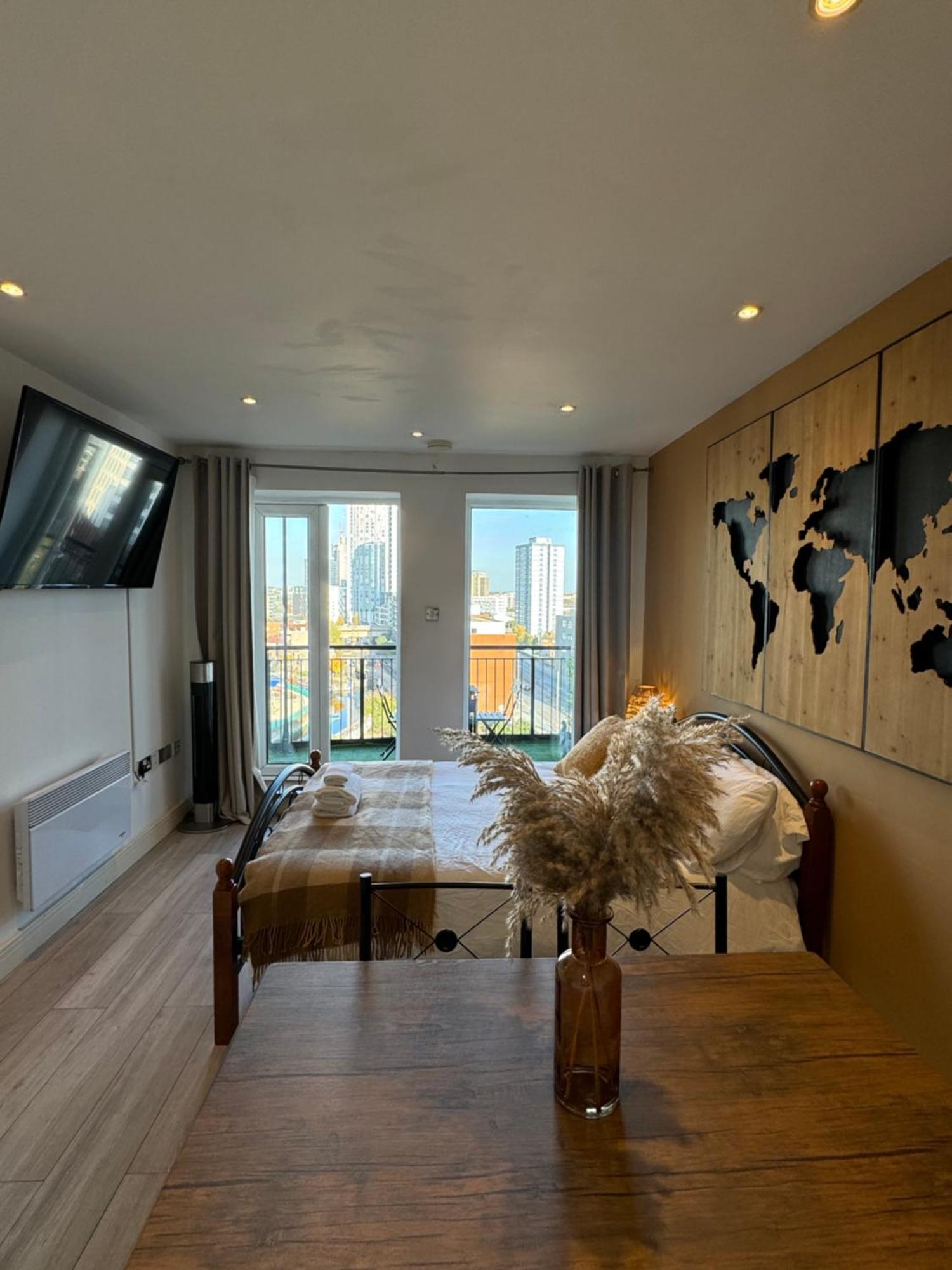 Cozy Flat With Balcony Londres Exterior foto